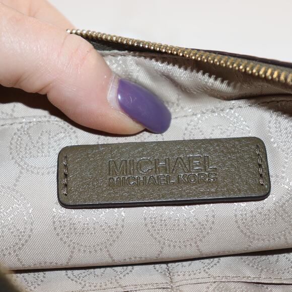 Michael Kors Pebbled Leather Wristlet in Olive Green - Picture 4 of 4